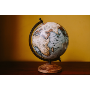 База данных стран, регионов и городов