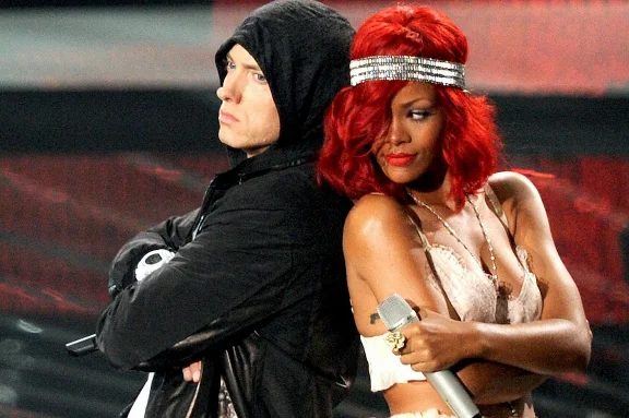 VideoTabs. Eminem ft. Rihanna – Love The Way You Lie