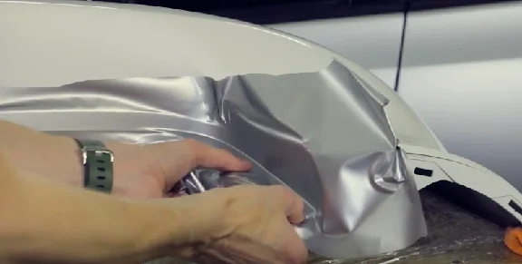 Pasting the rear bumper with nuances