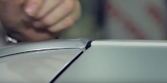 Hatchback spoiler pasting