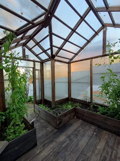 Беседка - теплица в английском стиле