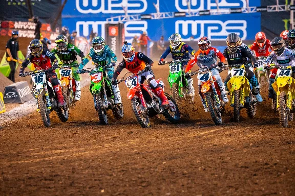 Monster Energy Supercross The Official Videogame 5 +DLC