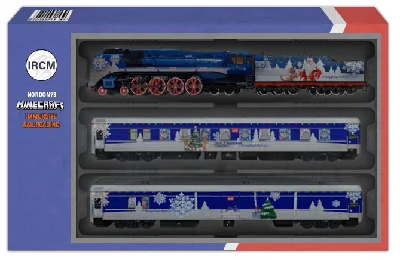 Steam locomotive P36 with two cars (Santa Claus train)