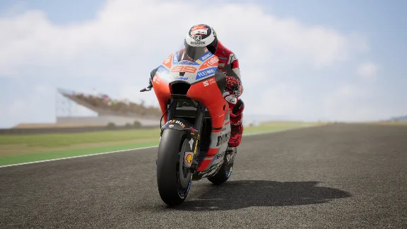 ✅❤️MOTOGP™18❤️XBOX ONE|XS🔑KEY✅