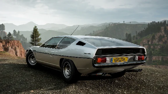 Forza Horizon 5 1979 Lamborghini Espada 400 GT DLC