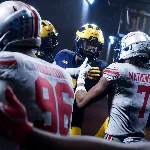 КЛЮЧ EA SPORTS MVP Bundle College Football 27 Deluxe Edition & Madden NFL 27 XBOX Код - irongamers.ru