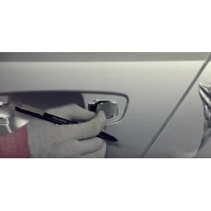 Оклейка задней двери со всеми нюанасами