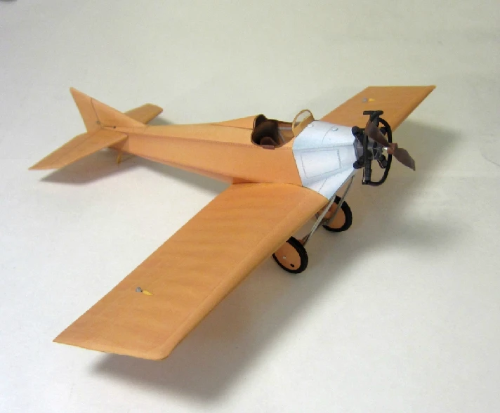 The ANT-1 airplane (paper model in 1/33 scale)