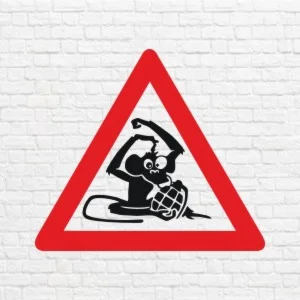 Обезьяна с гранатой в векторе