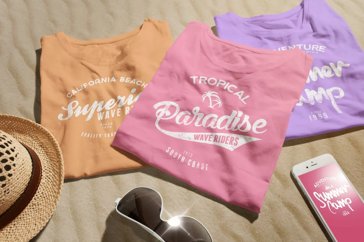 Crew Neck T-shirt Mock-up Female Version