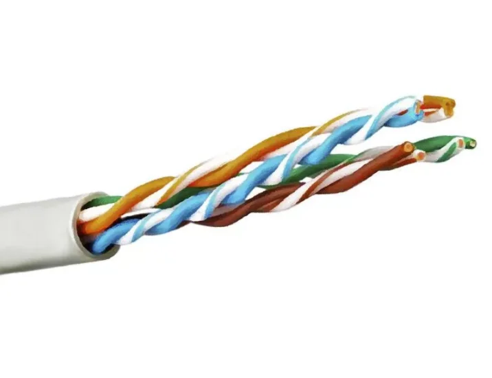 Кабель UTP 4PR 24AWG CAT5е 100м. Белый внутренний.