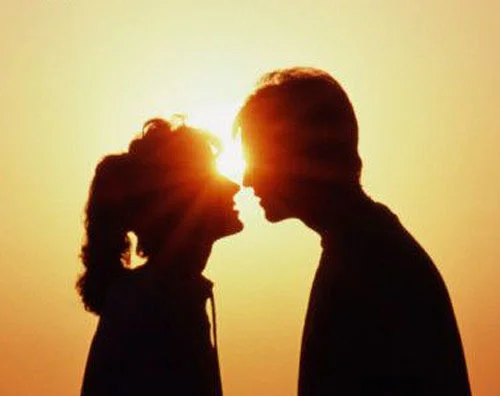 Лира Дафи и зеркало истины