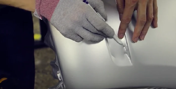 Pasting the rear bumper with nuances