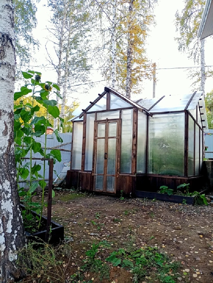 greenhouse in the English style