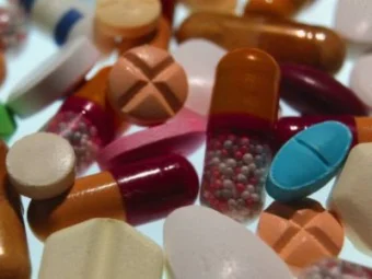 Справочник лекарств для чтения на мобил. 10 000 наимен.