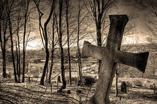 Погостовые (кладбещенские) обряды на любой вкус