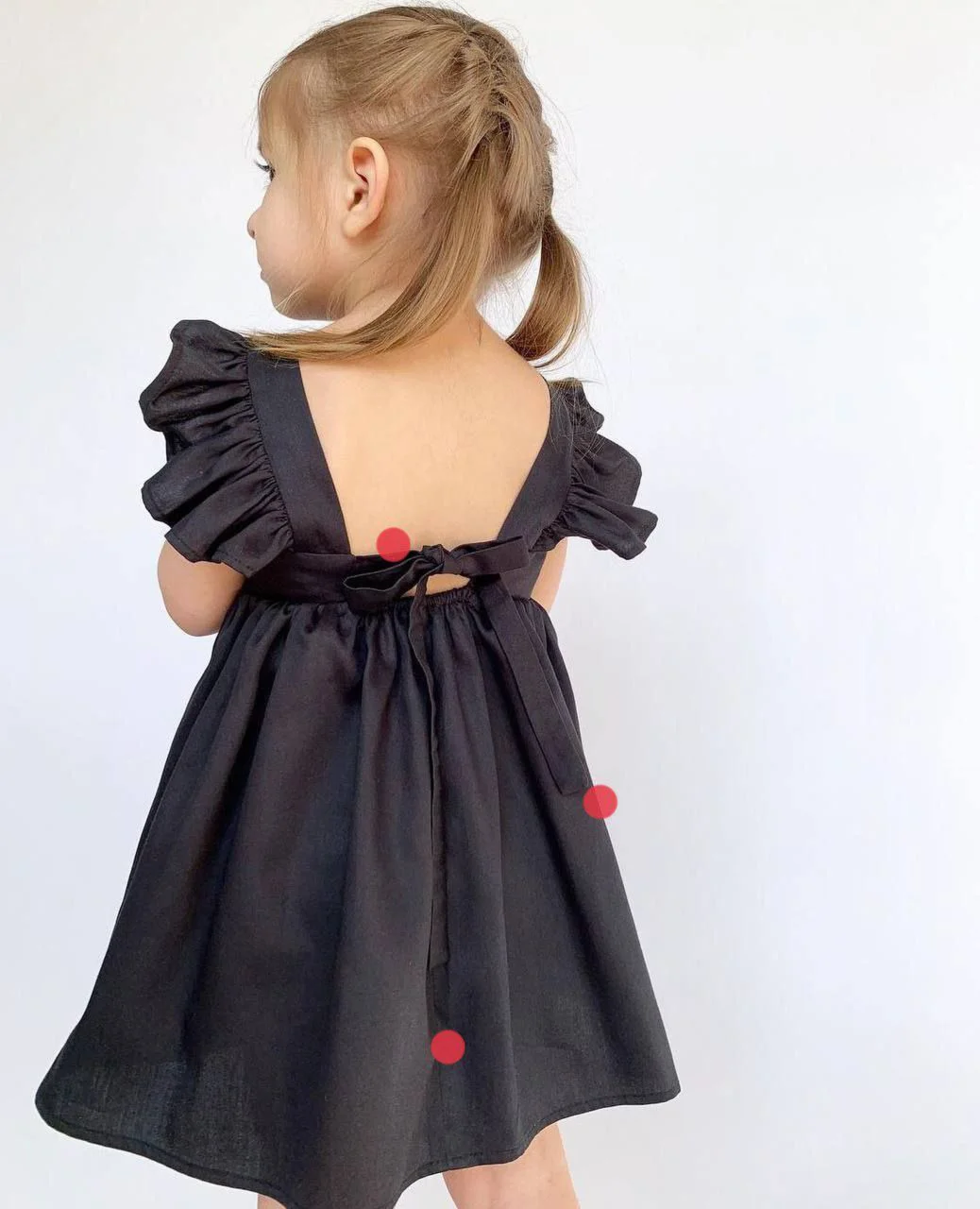 Платье с крылышками