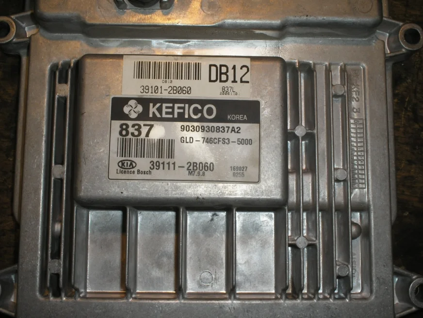 KIA Cerato 1.6L M7.9.8 PM98C440I DGLD-746CFS3-5000