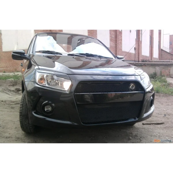 Передний бампер на Лада Гранта