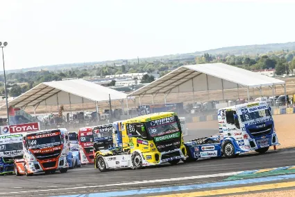 Truck Racing Championship | Nintendo Switch 1/2