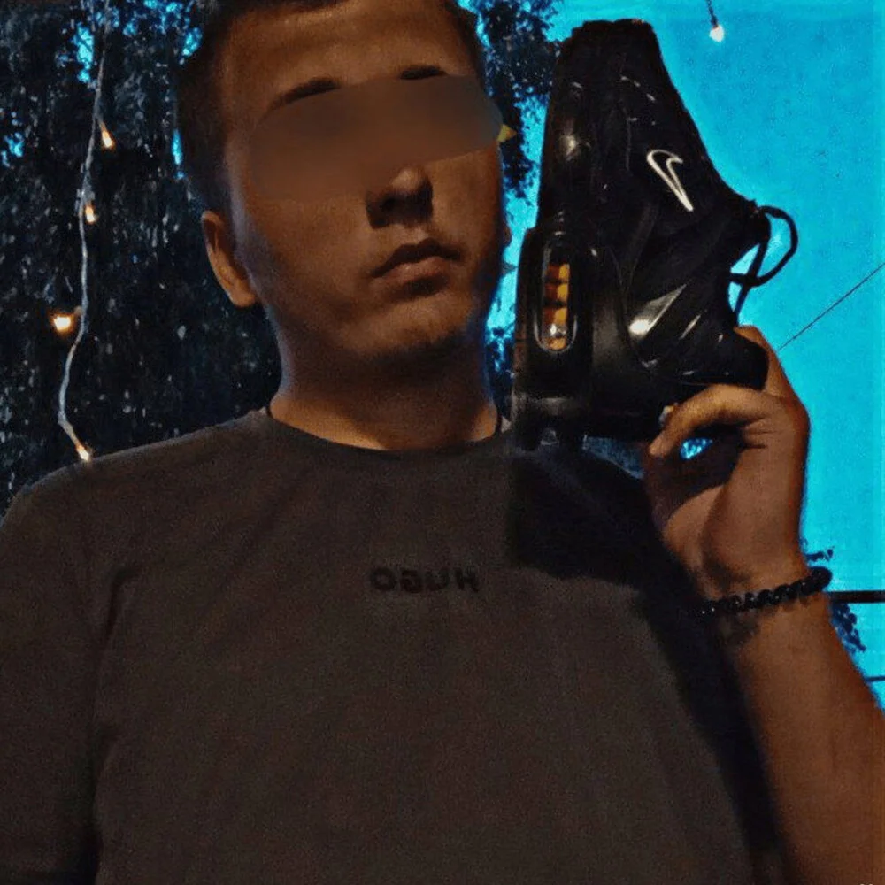 Ivan Zvonkiy - The Girl in the Cap